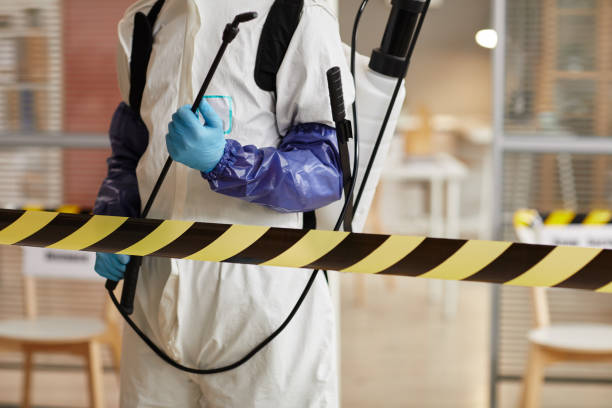 Professional Trauma Scene Cleanup technician working in Fairfield, IL